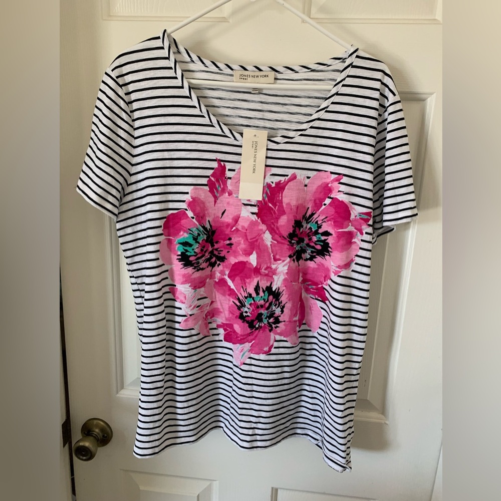 Jones of New York Sport Black/White Striped Tee, Floral Front, Cotton, XL, NWT